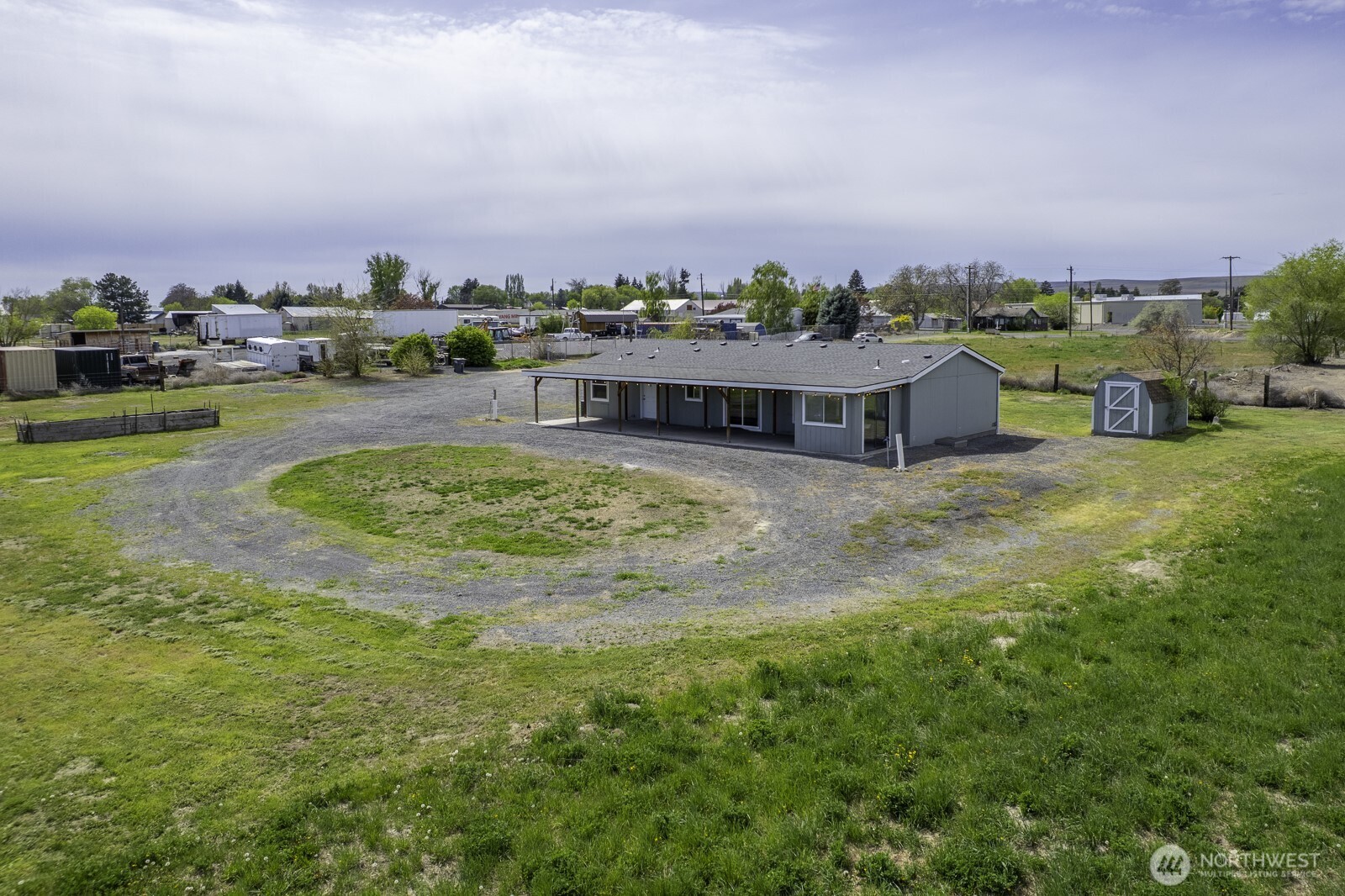 19373 Division Road NW, Soap Lake, WA 98851