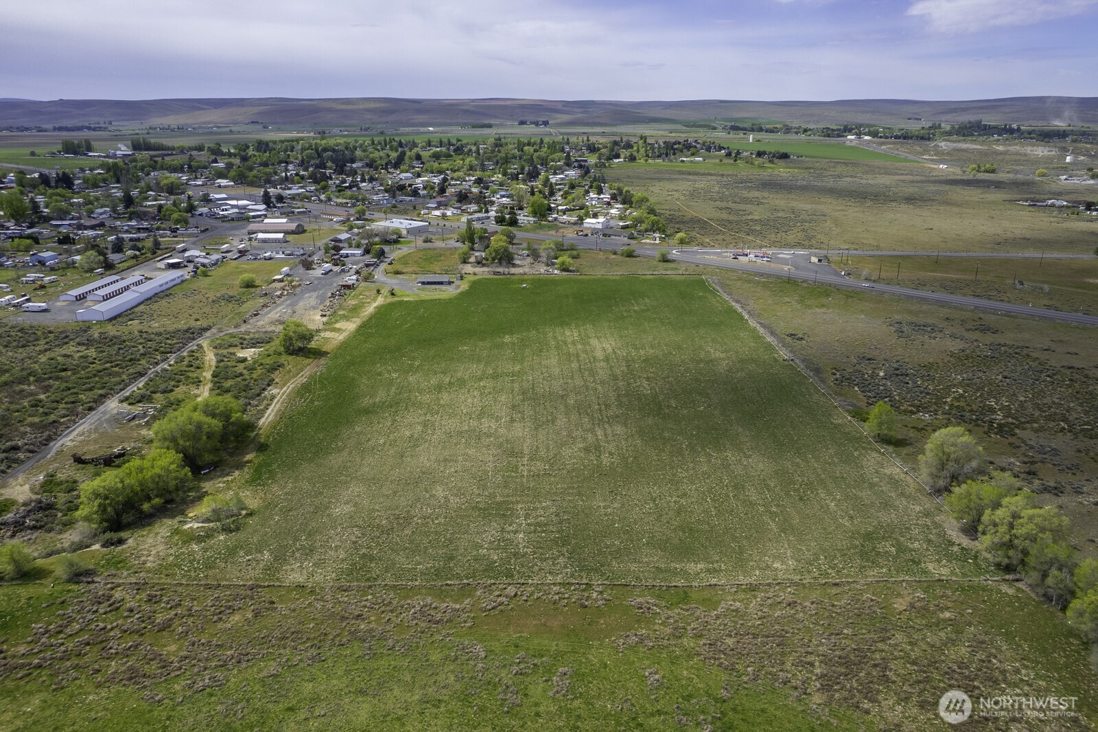 19373 Division Road NW, Soap Lake, WA 98851