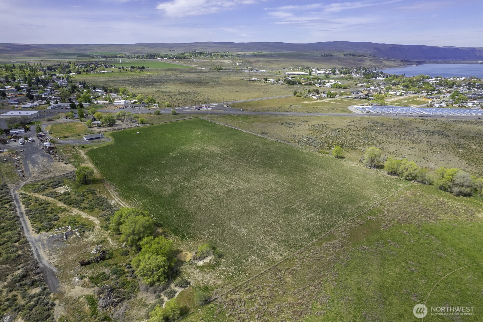 19373 Division Road NW, Soap Lake, WA 98851