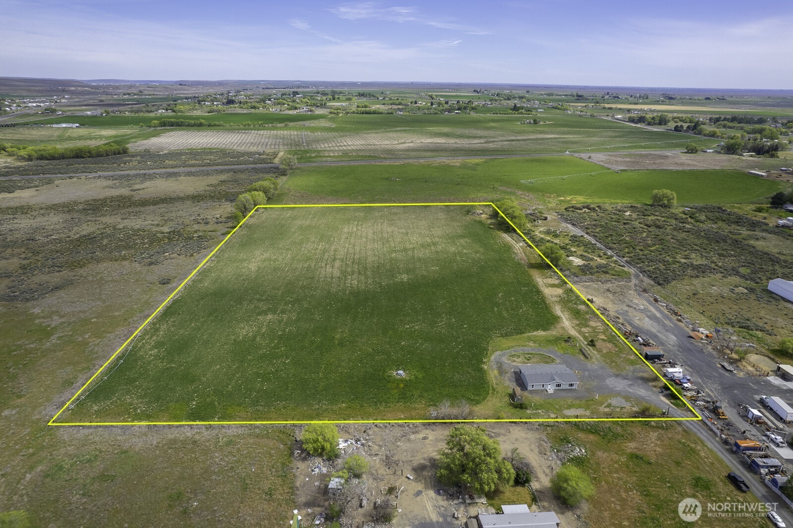 19373 Division Road NW, Soap Lake, WA 98851