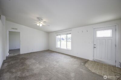 19373 Division Road NW, Soap Lake, WA 98851 - Photo 6