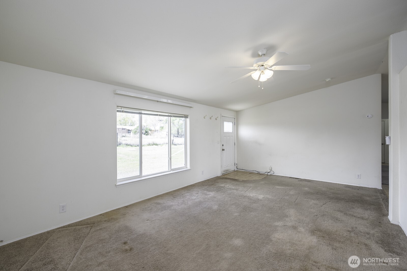19373 Division Road NW, Soap Lake, WA 98851