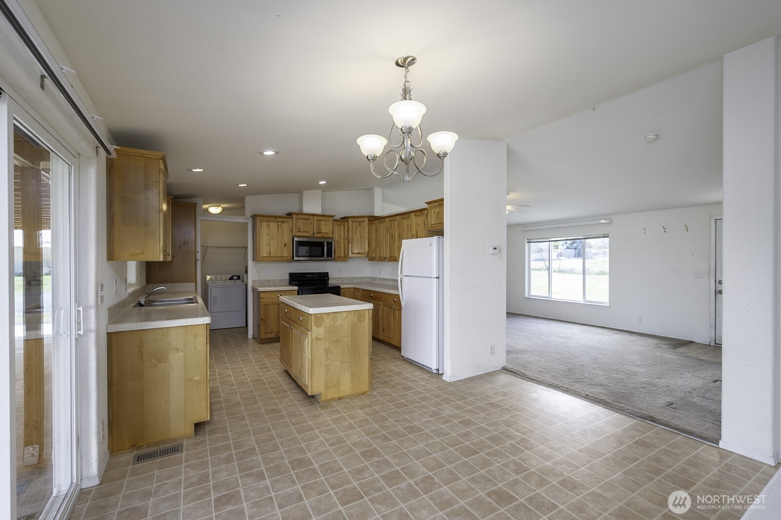 19373 Division Road NW, Soap Lake, WA 98851
