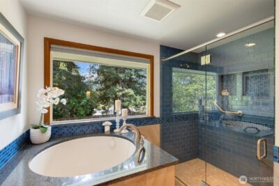 16526 37th Avenue NE, Lake Forest Park, WA 98155 - Photo 21