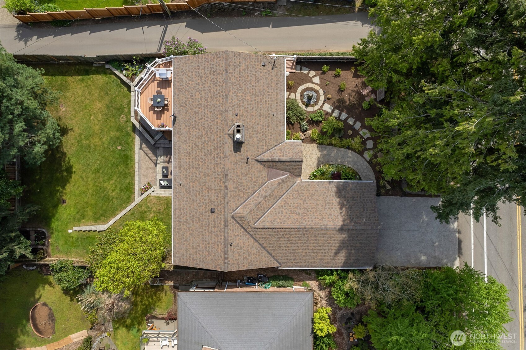 16526 37th Avenue NE, Lake Forest Park, WA 98155