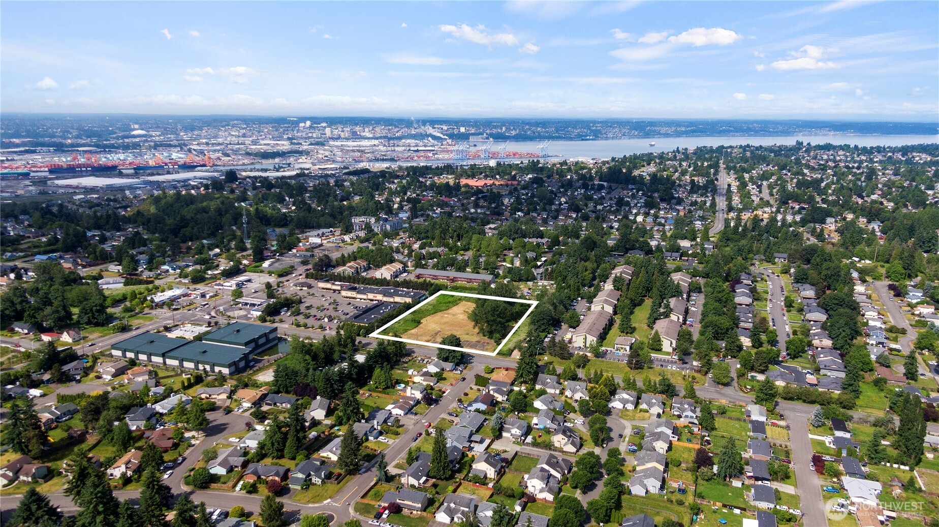 35415 SW 21st Ave , Federal Way, WA 98023