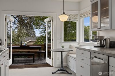 4306 Burke Avenue N, Seattle, WA 98103 - Photo 14