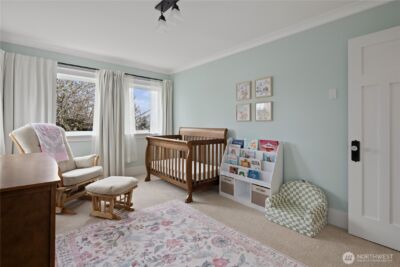4306 Burke Avenue N, Seattle, WA 98103 - Photo 20