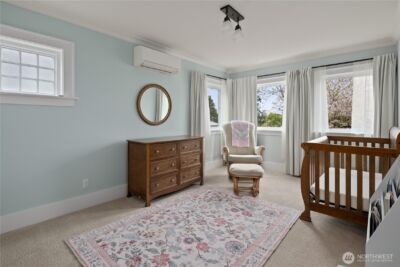 4306 Burke Avenue N, Seattle, WA 98103 - Photo 21
