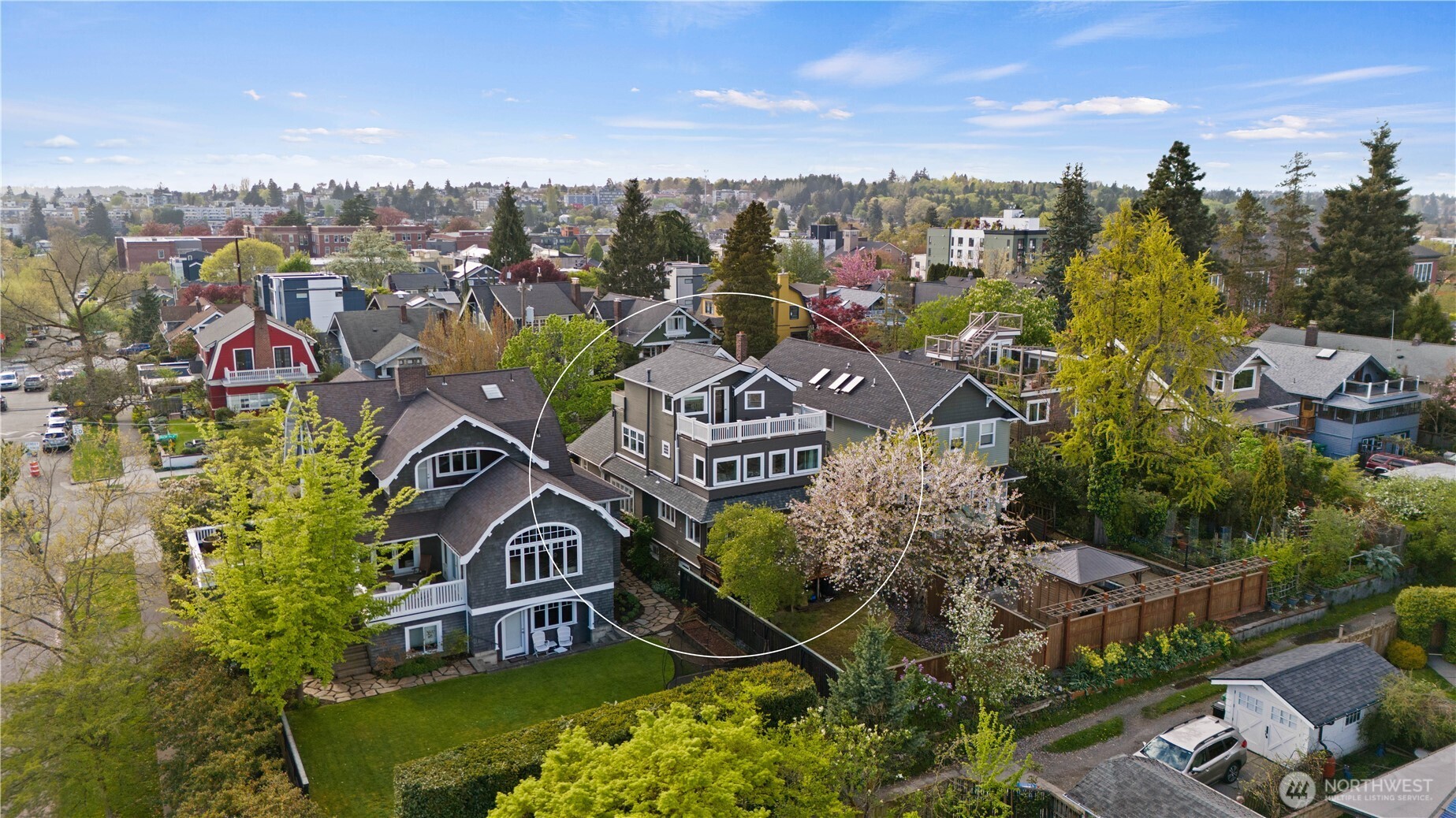 4306 Burke Avenue N, Seattle, WA 98103