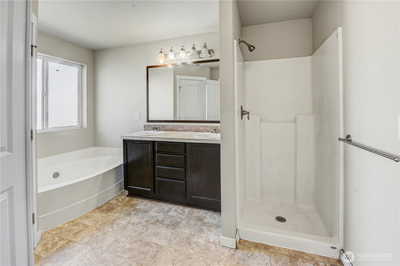 2413 165th Street E, Tacoma, WA 98445