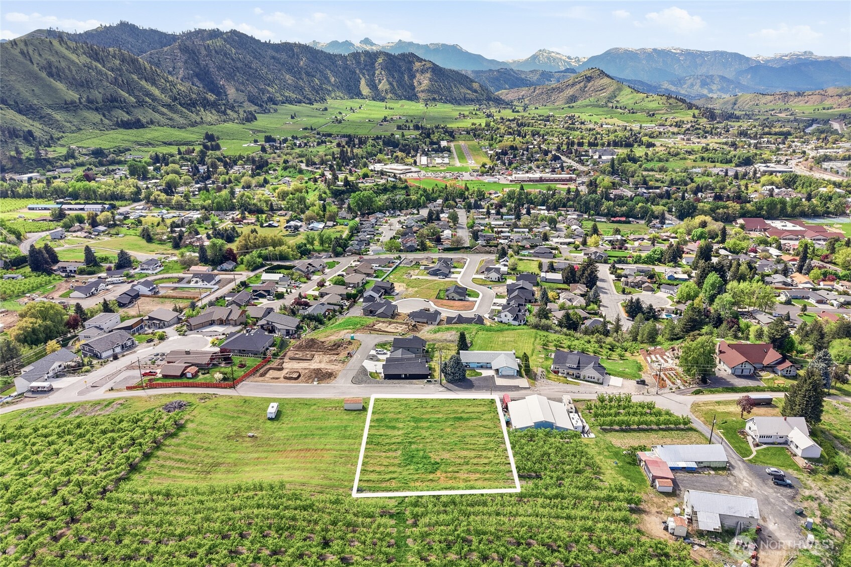 333 Kennedy Road , Cashmere, WA 98815