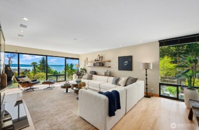 8627 Fauntlee Crest SW, Seattle, WA 98136 - Photo 5