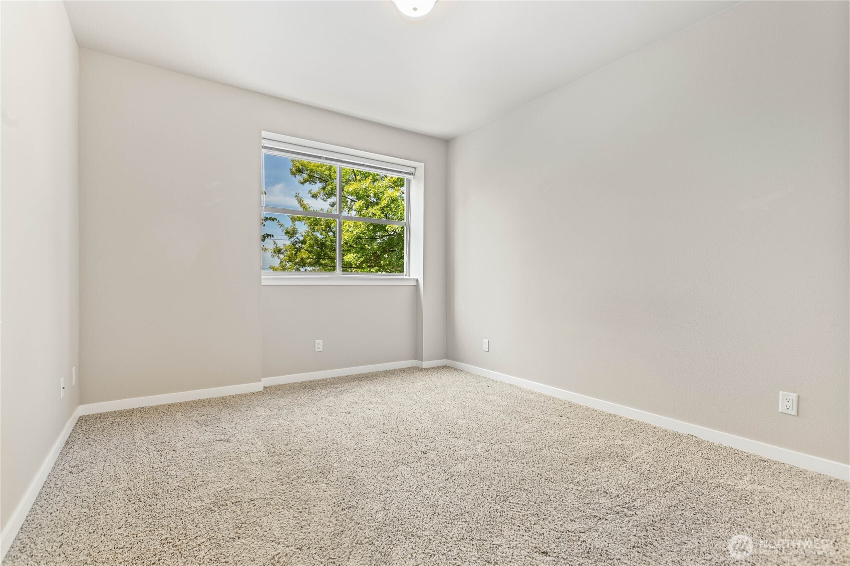8780 Depot Rd #207, Lynden, WA 98264
