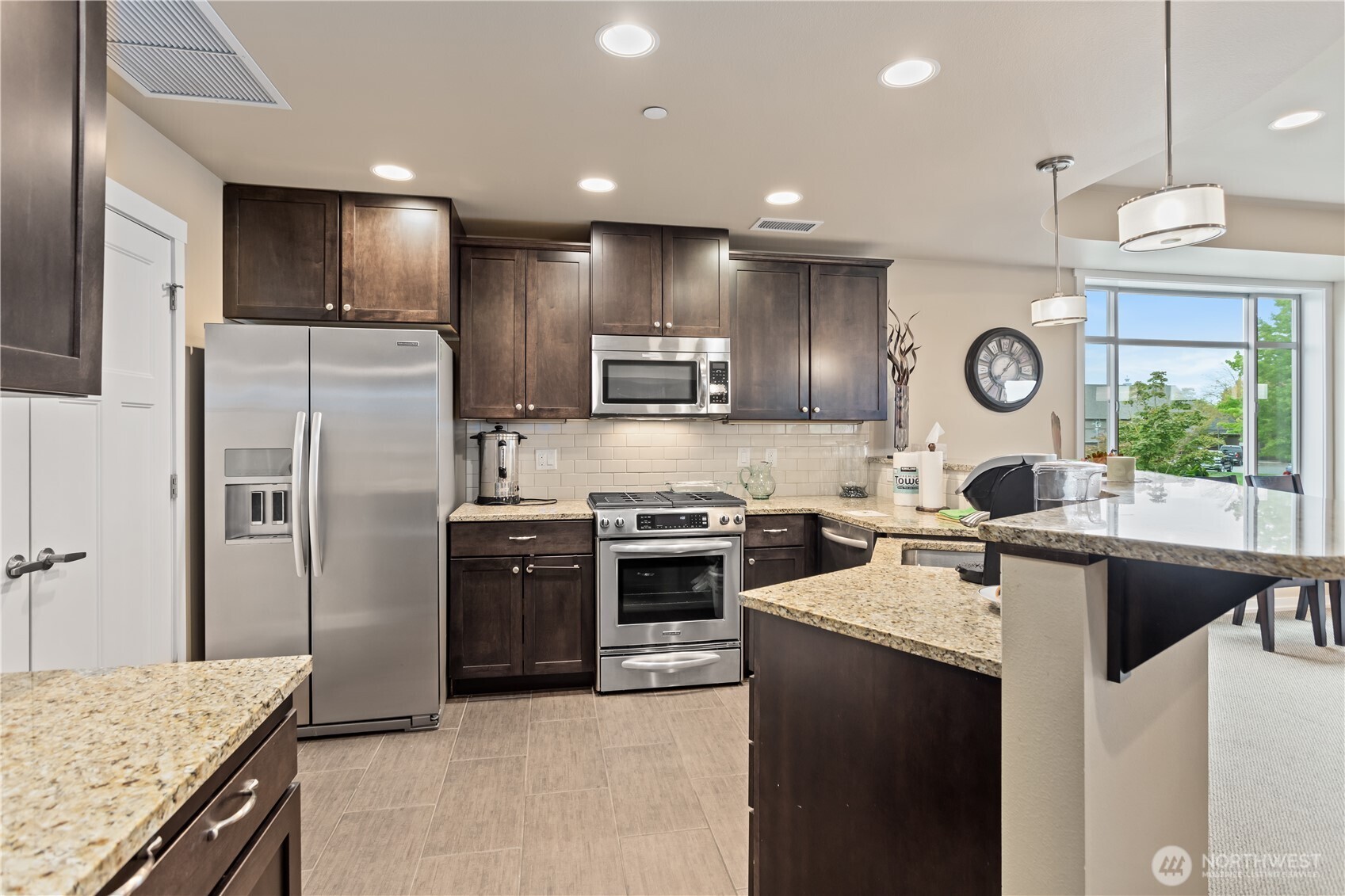 8780 Depot Rd #207, Lynden, WA 98264