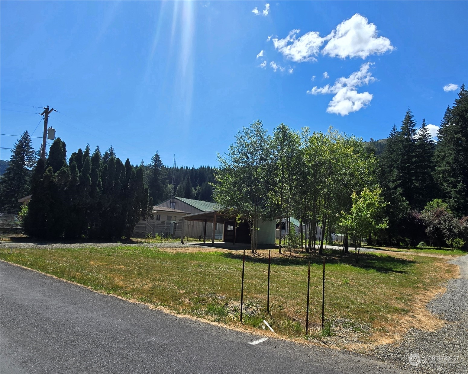 126 Chapman Street , Morton, WA 98356