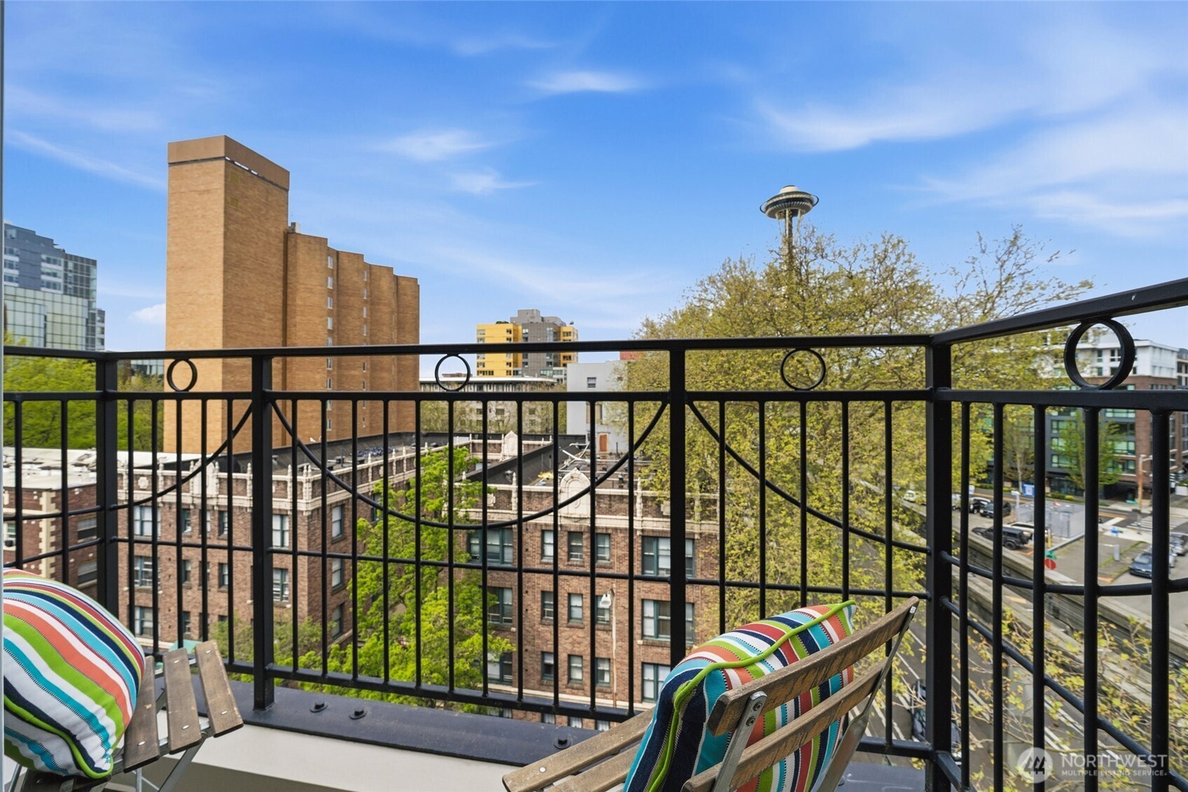 425 Vine Street #708, Seattle, WA 98121