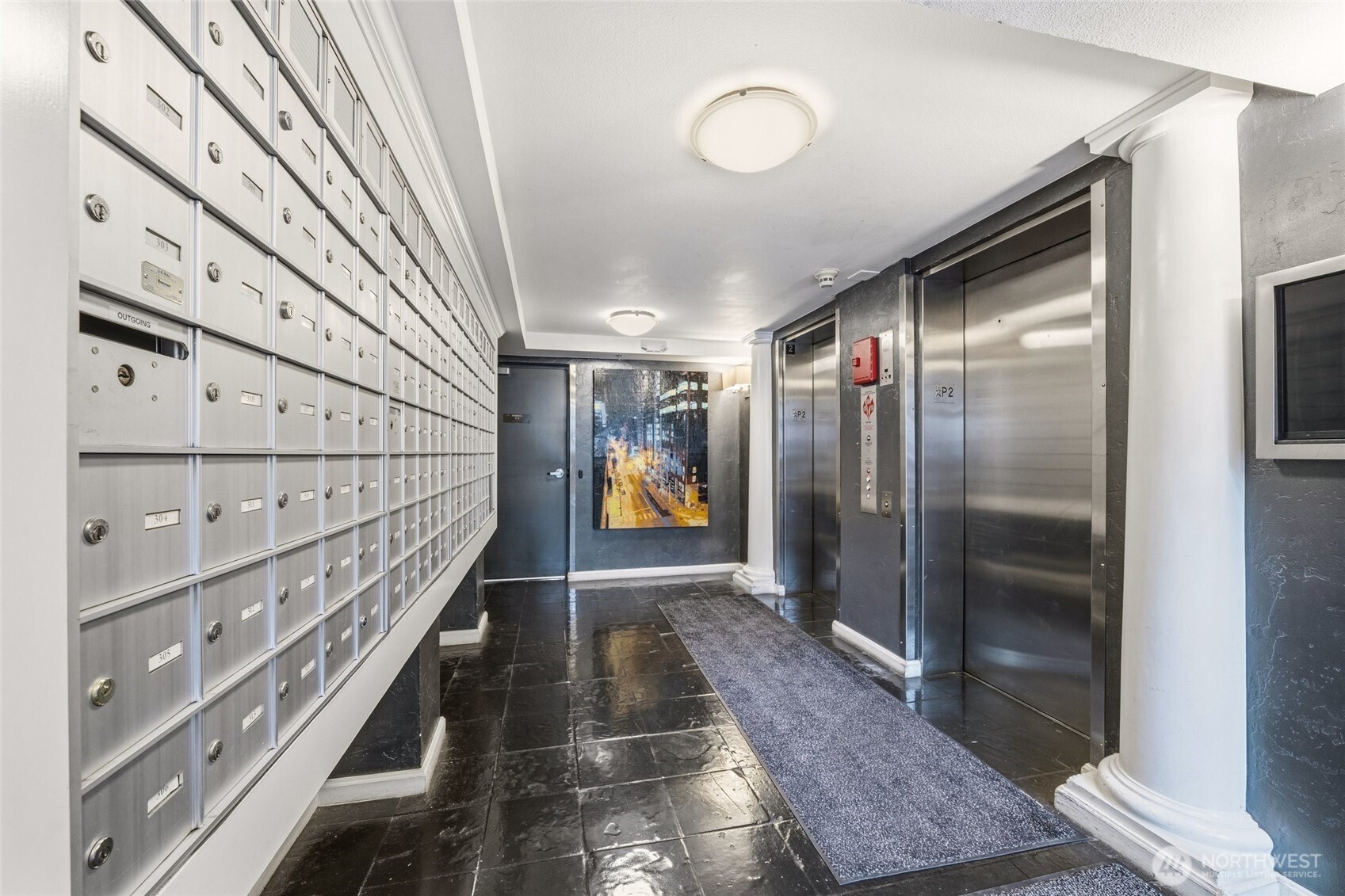 425 Vine Street #708, Seattle, WA 98121