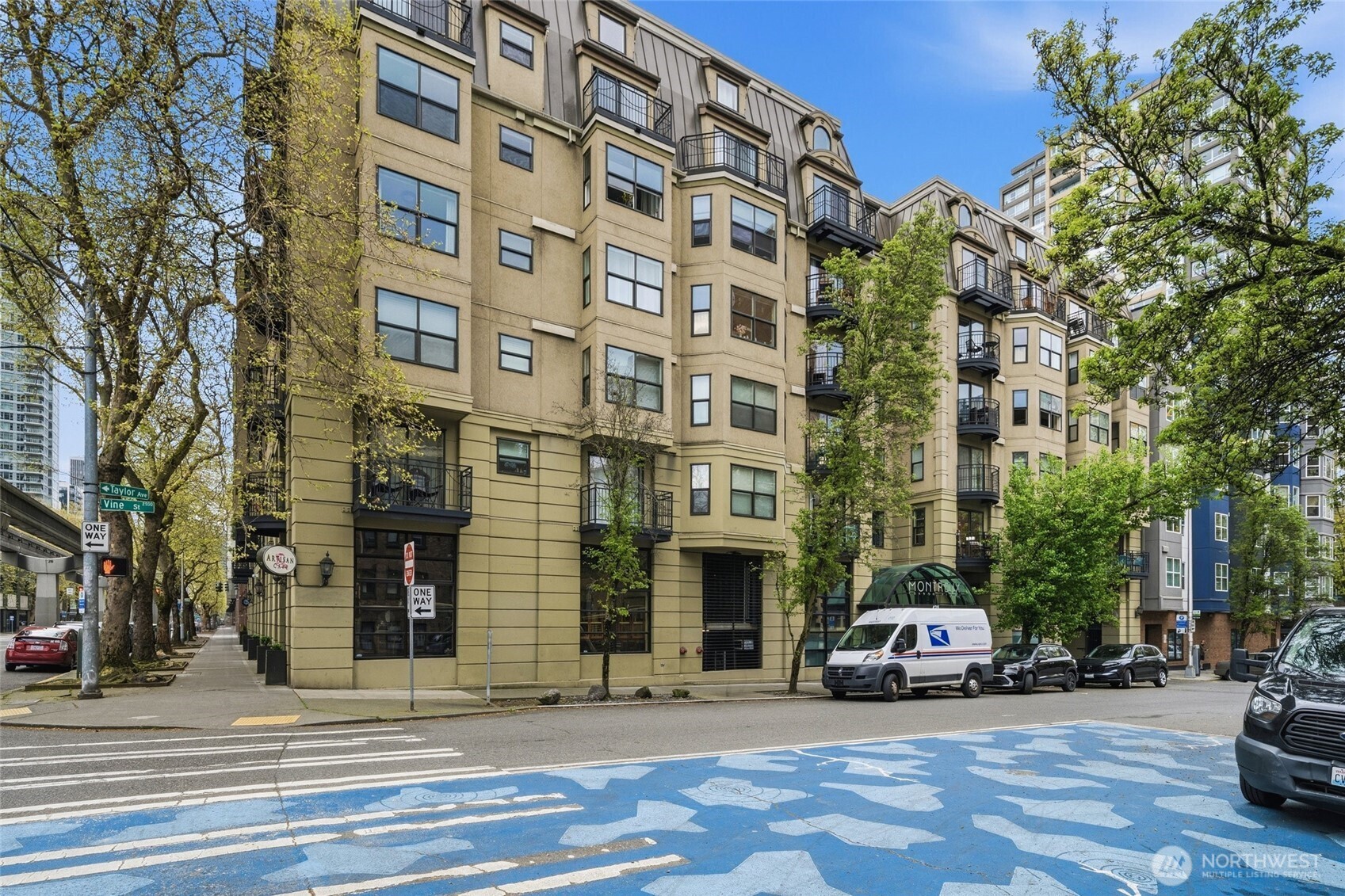 425 Vine Street #708, Seattle, WA 98121