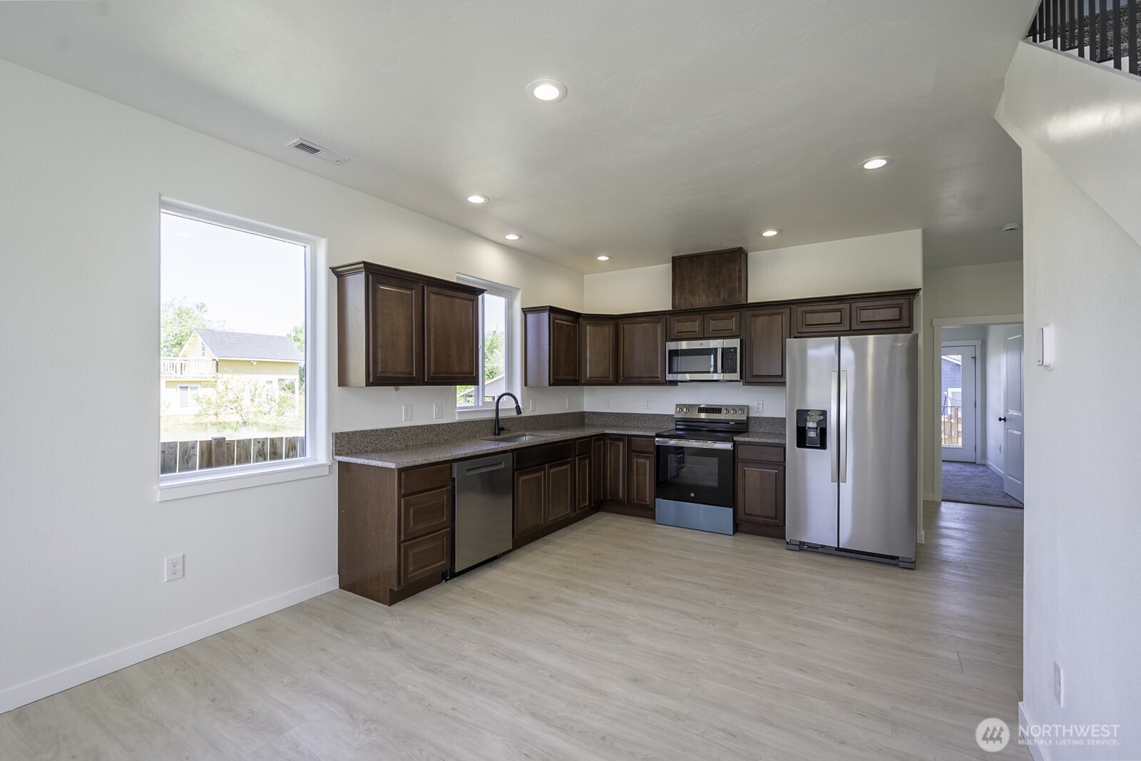 624 Aster Street S, Soap Lake, WA 98851