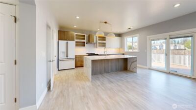 3625 181st Street E, Tacoma, WA 98446 - Photo 11
