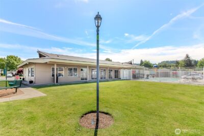 210 37th ST SE #35, Auburn, WA 98002 - Photo 32