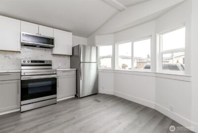 210 37th ST SE #35, Auburn, WA 98002 - Photo 6