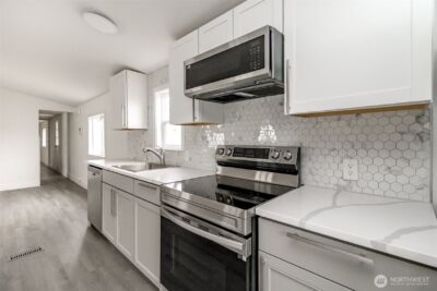 210 37th ST SE #35, Auburn, WA 98002 - Photo 10