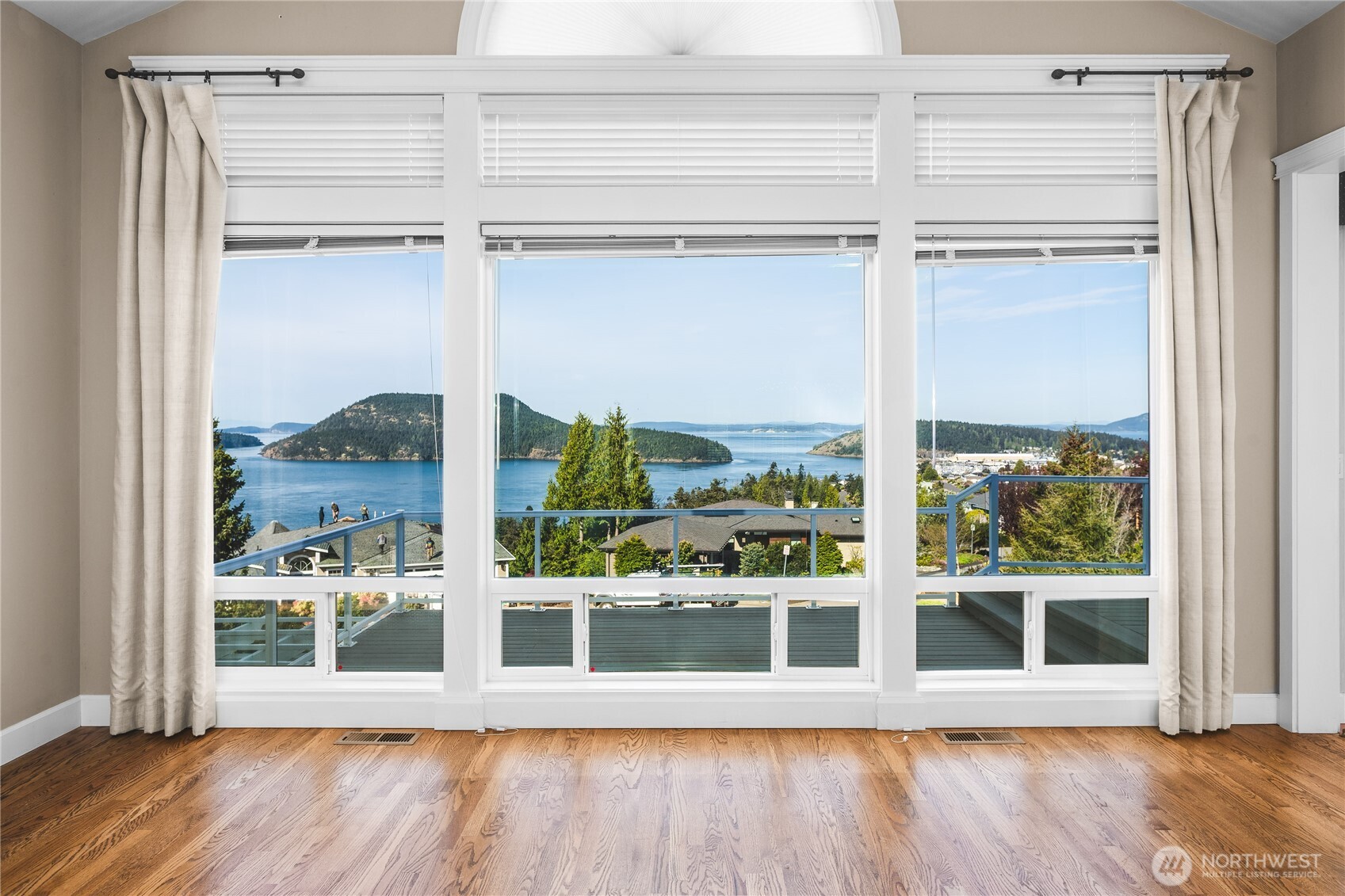 4116 Marine Heights Way , Anacortes, WA 98221
