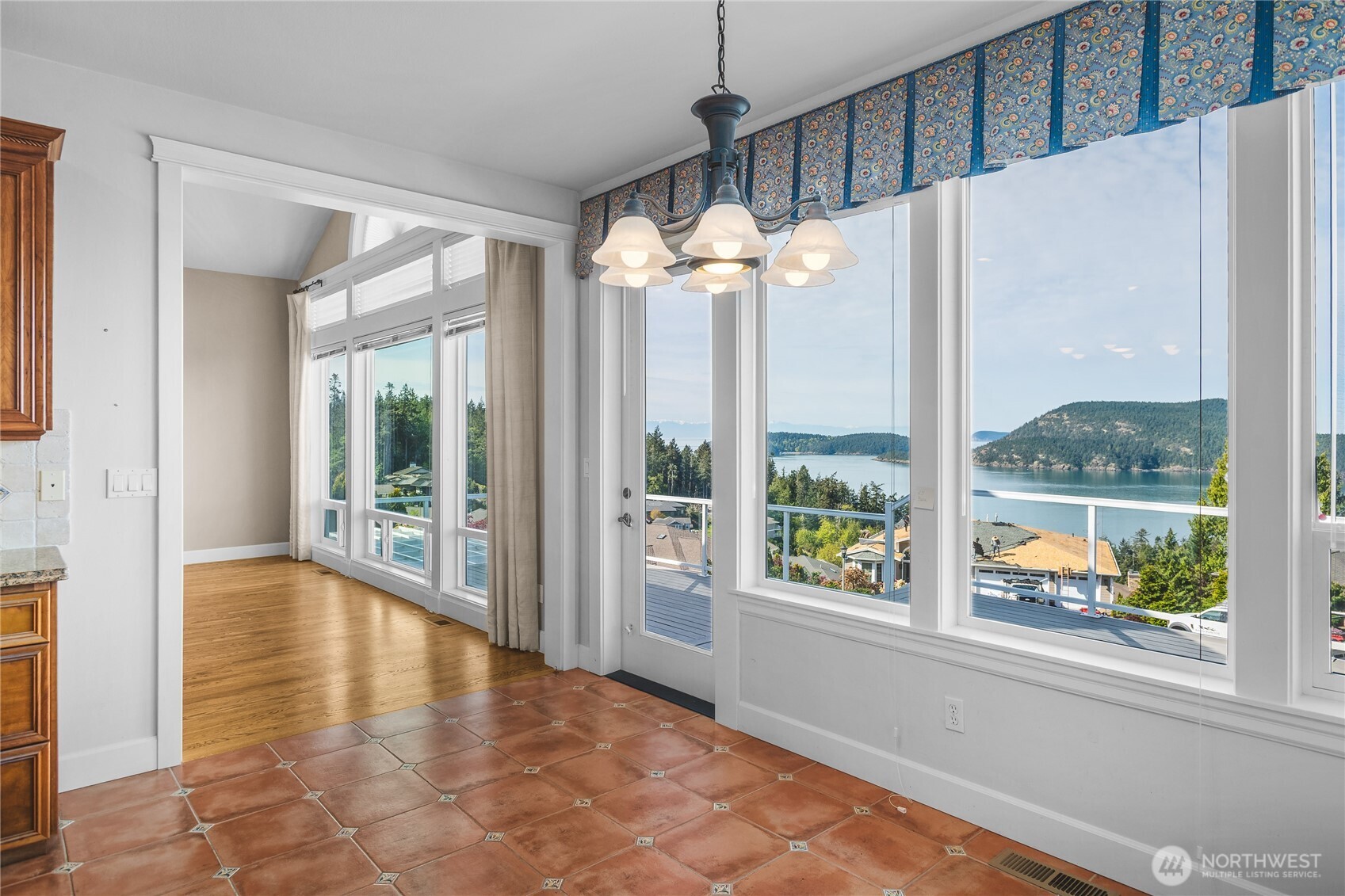 4116 Marine Heights Way , Anacortes, WA 98221