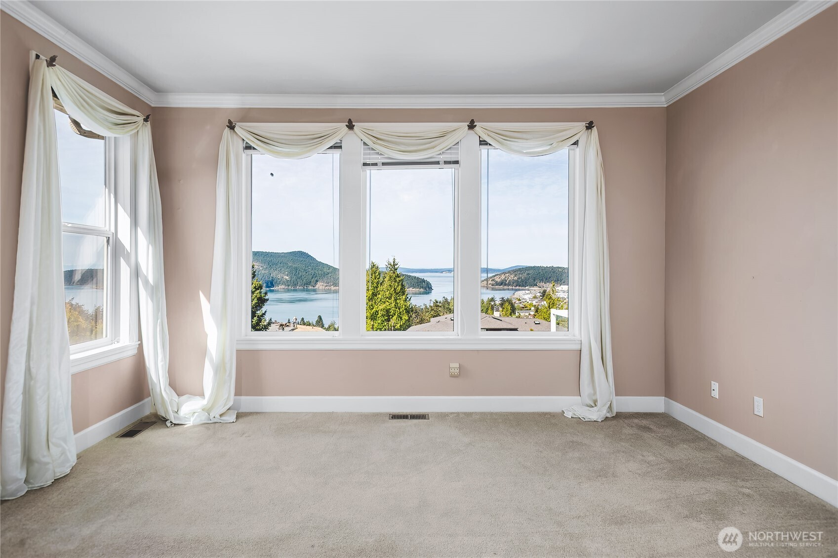 4116 Marine Heights Way , Anacortes, WA 98221