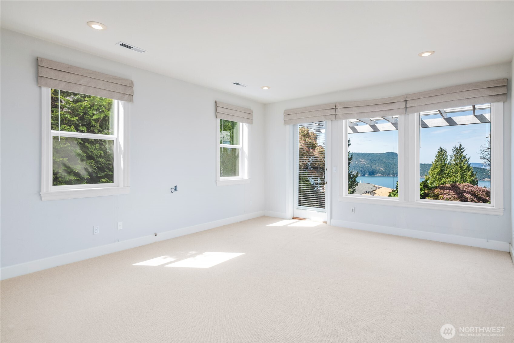 4116 Marine Heights Way , Anacortes, WA 98221