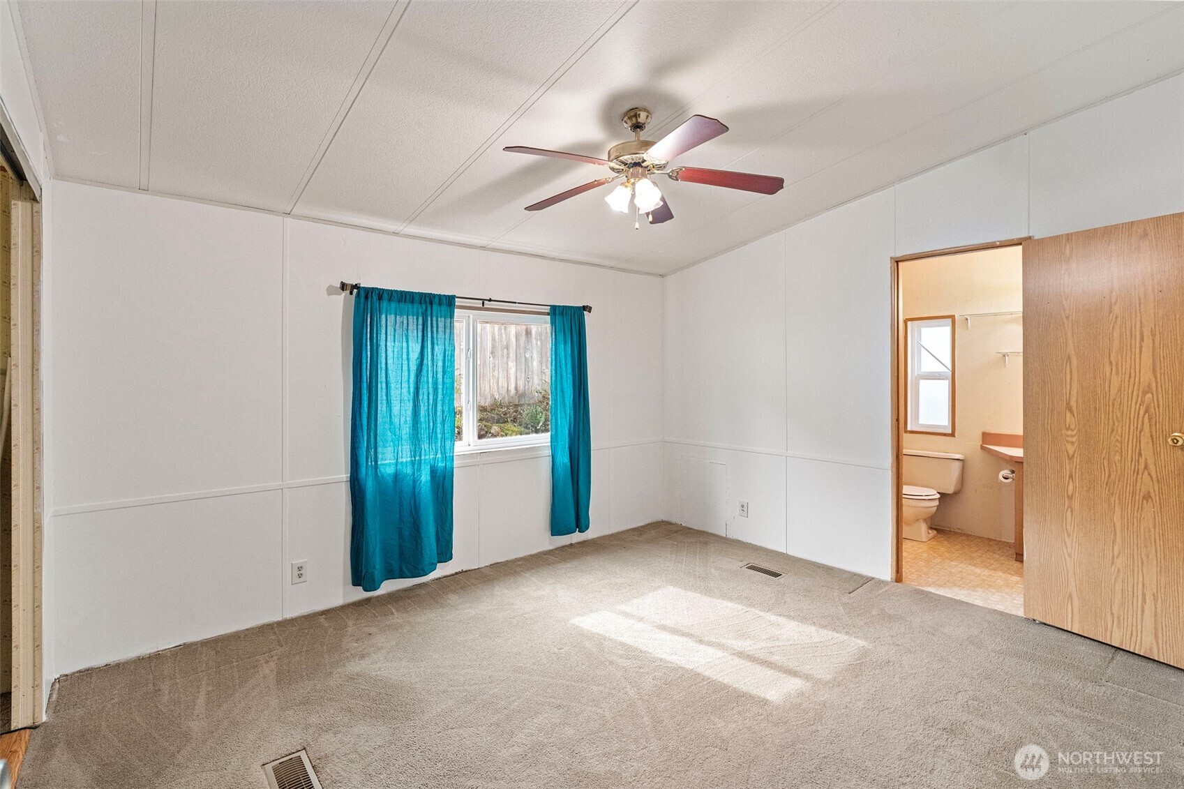 8811 Overlook Circle NE #71, Bremerton, WA 98312