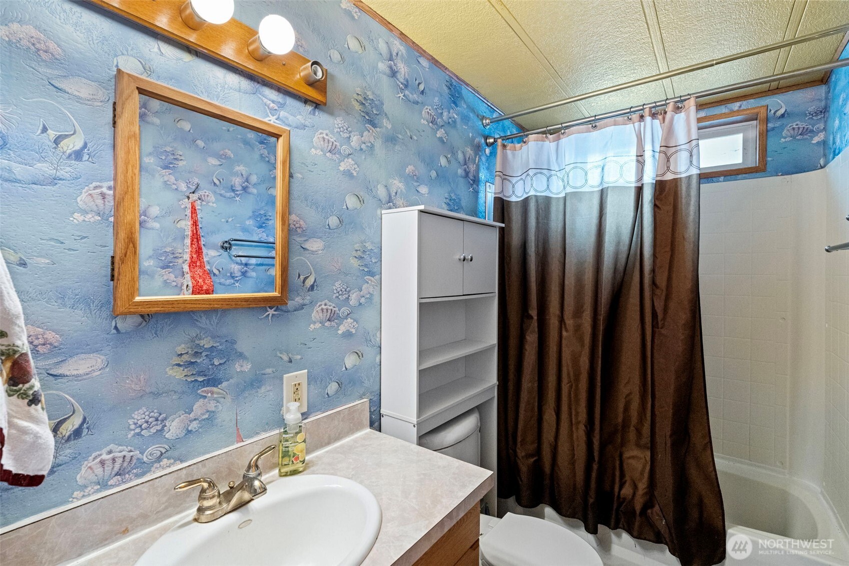 8811 Overlook Circle NE #71, Bremerton, WA 98312