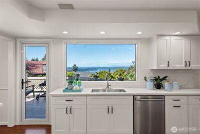 4411 170th Avenue SE, Bellevue, WA 98006 - Photo 11