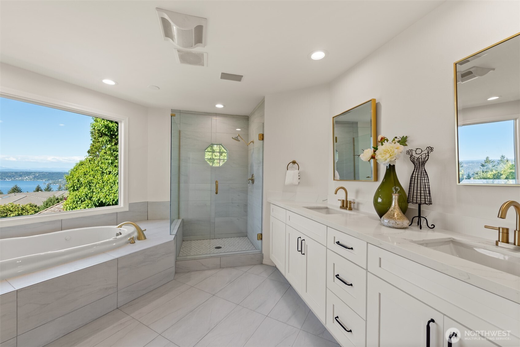 4411 170th Avenue SE, Bellevue, WA 98006