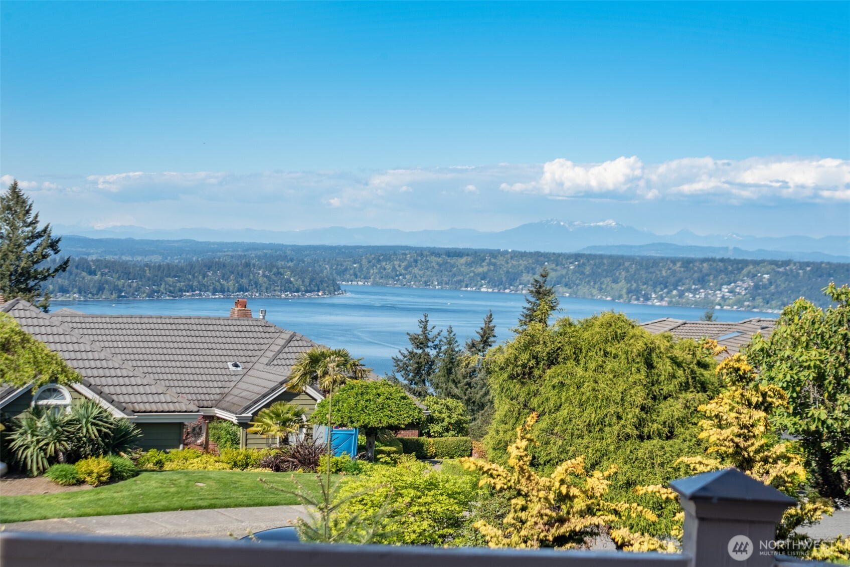4411 170th Avenue SE, Bellevue, WA 98006