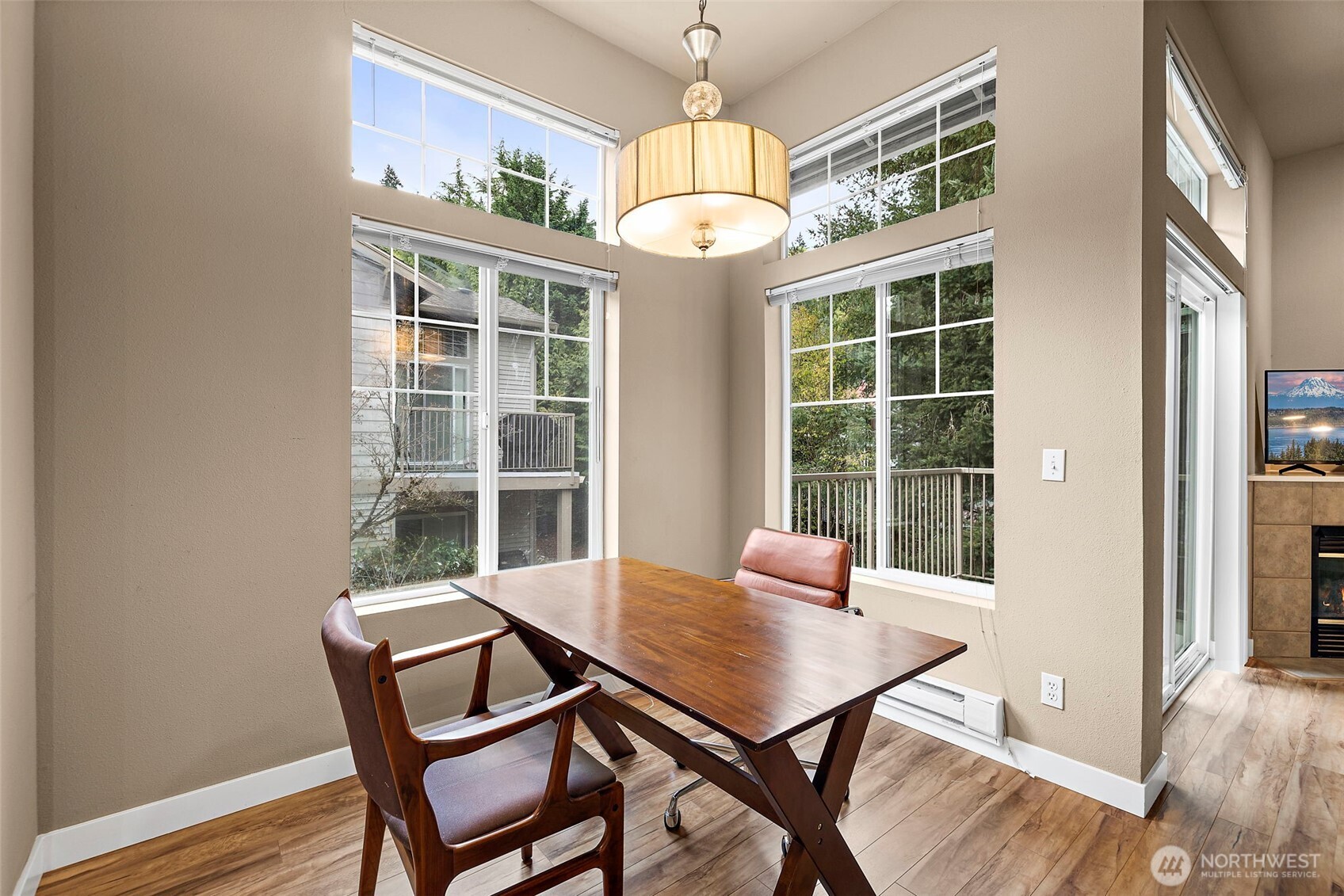 15325 SE 155th Place #E2, Renton, WA 98058