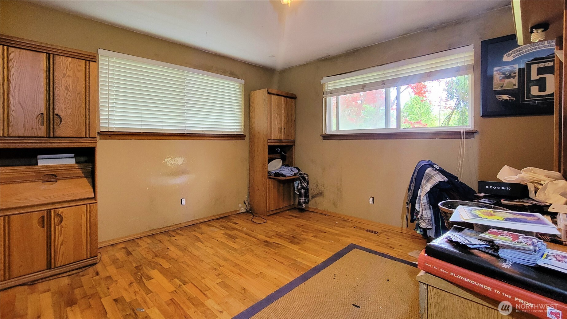 11802 28th Avenue E, Tacoma, WA 98445-5125