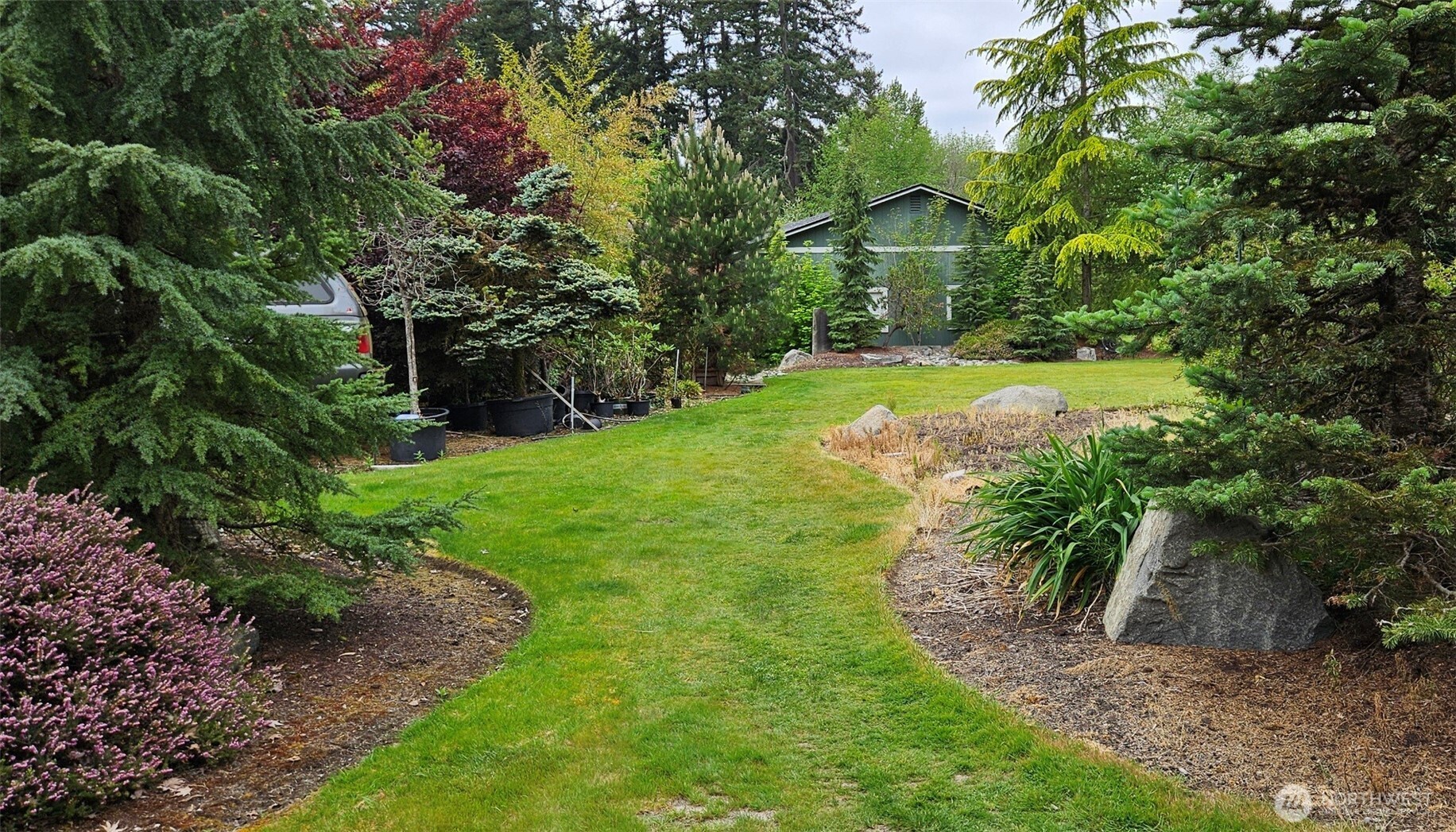 11802 28th Avenue E, Tacoma, WA 98445-5125