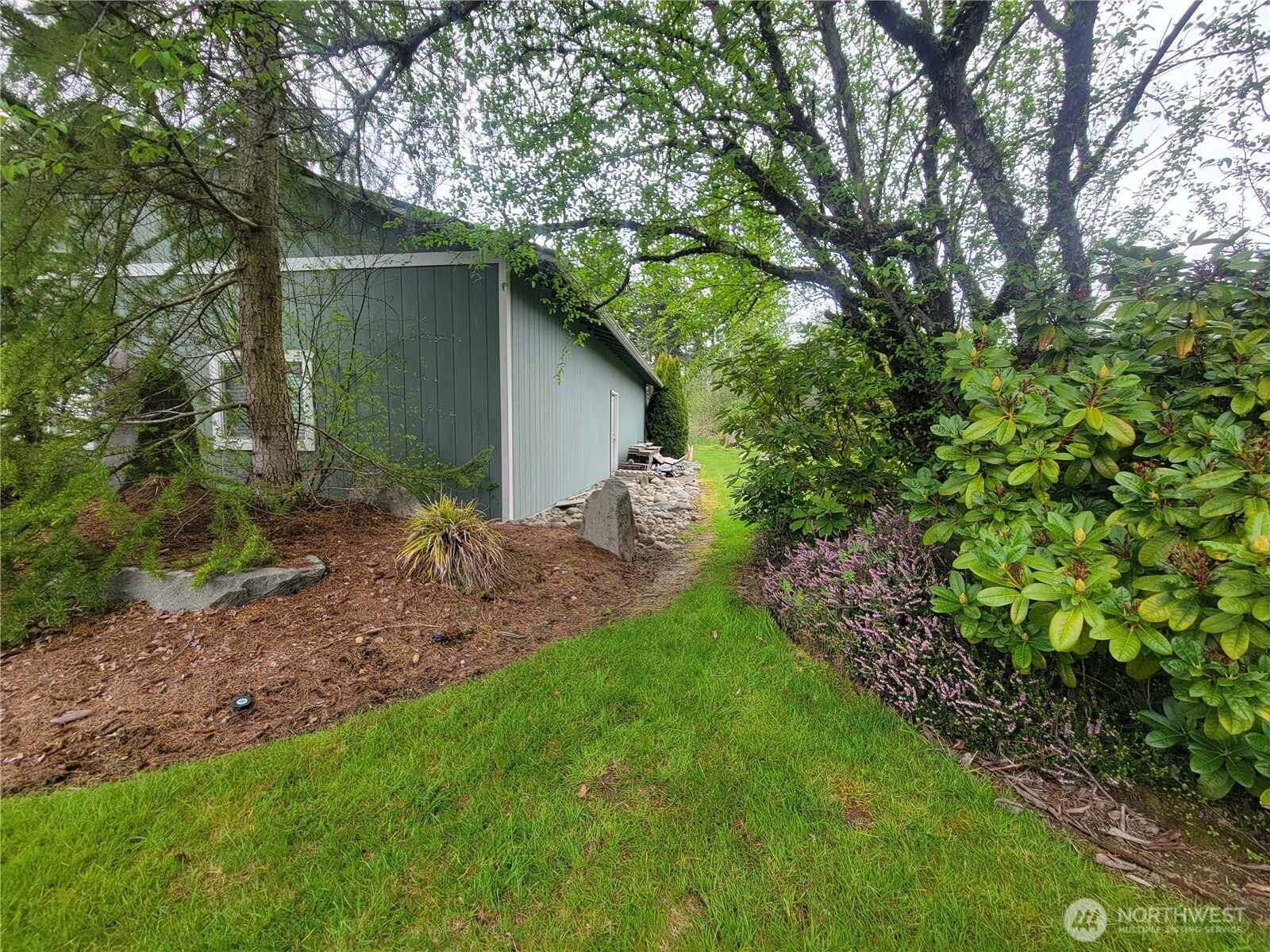 11802 28th Avenue E, Tacoma, WA 98445-5125