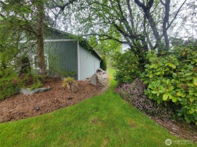 11802 28th Avenue E, Tacoma, WA 98445-5125 - Photo 37