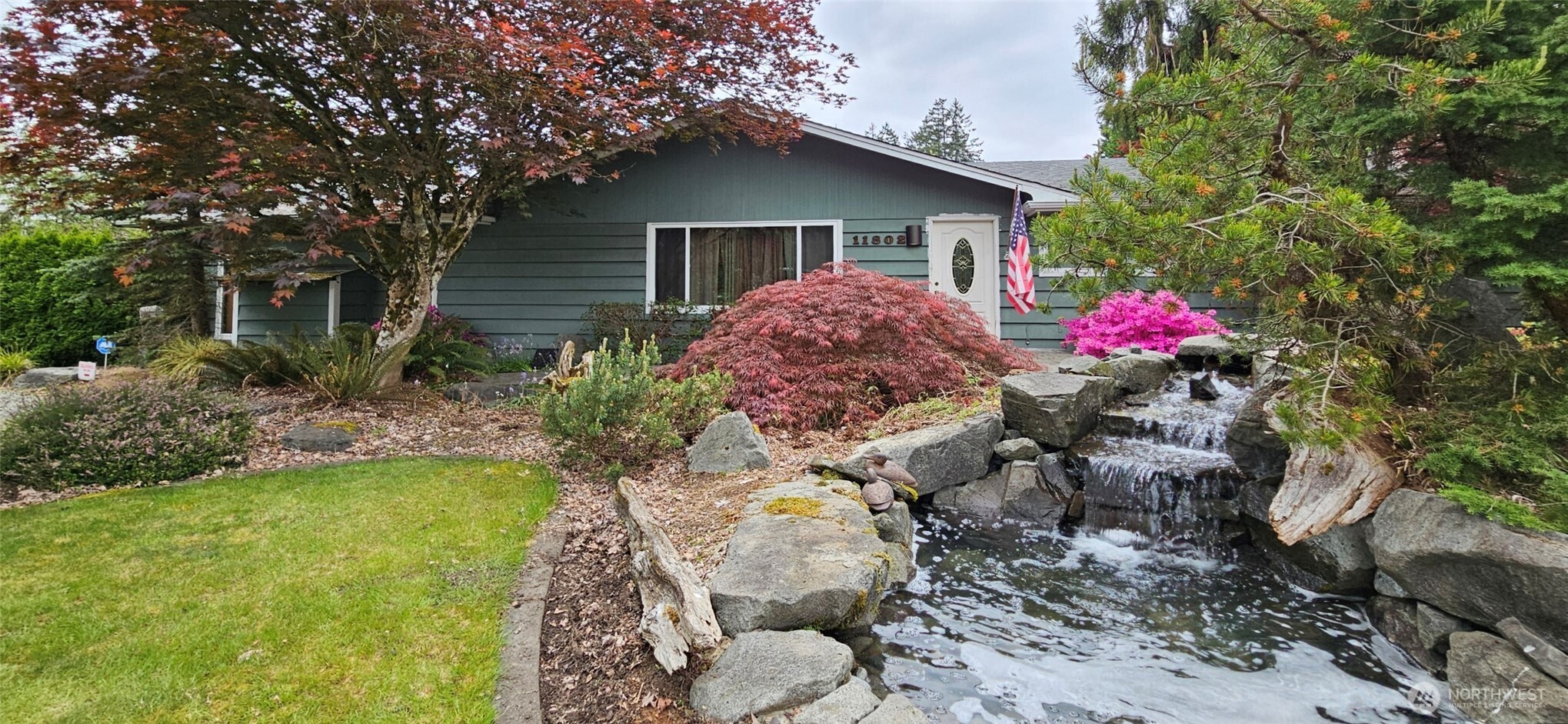 11802 28th Avenue E, Tacoma, WA 98445-5125