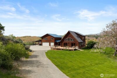 134 Thorburn Lane , Malaga, WA 98828 - Photo 1