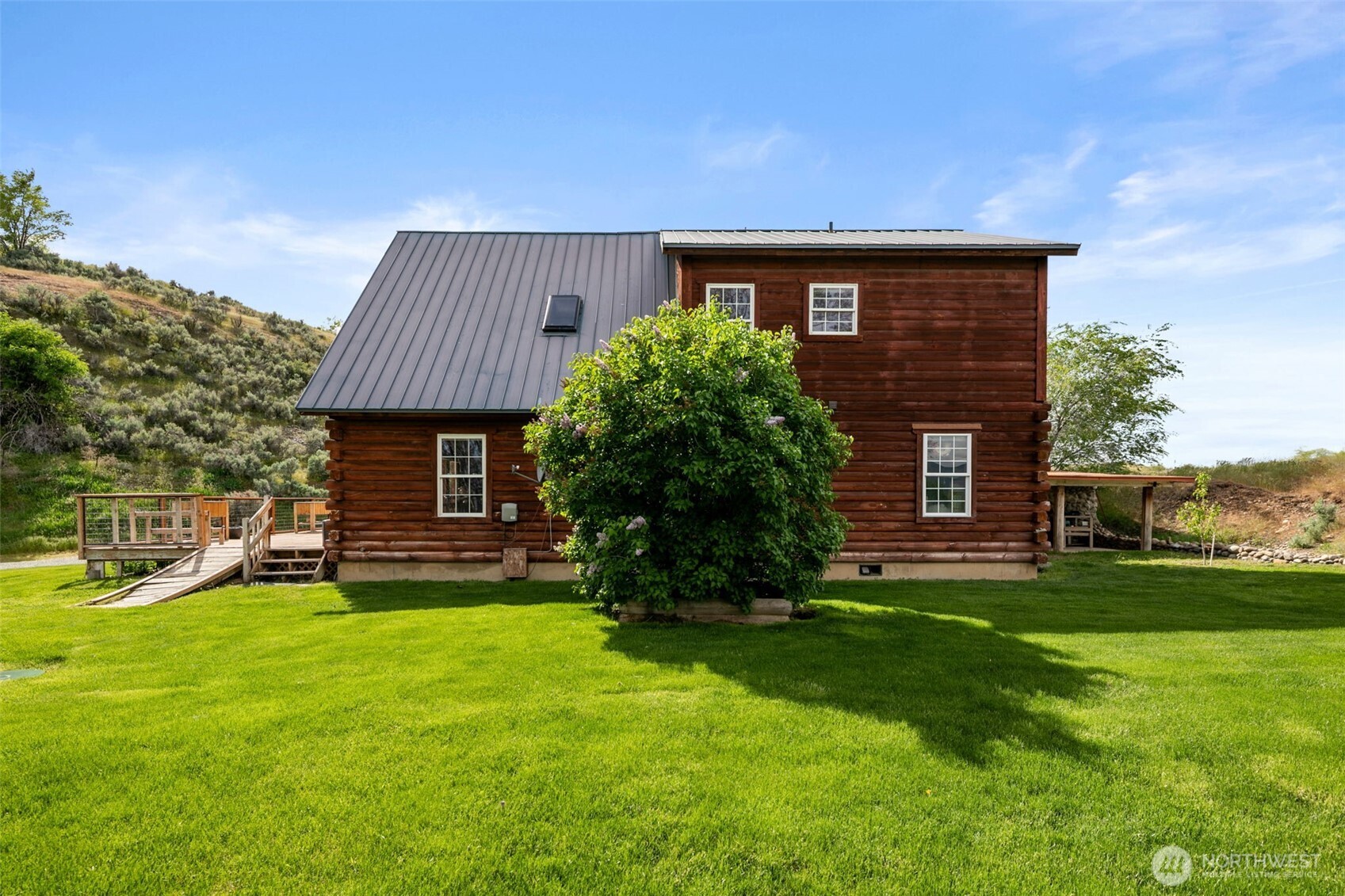 134 Thorburn Lane , Malaga, WA 98828