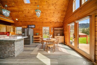 134 Thorburn Lane , Malaga, WA 98828 - Photo 7