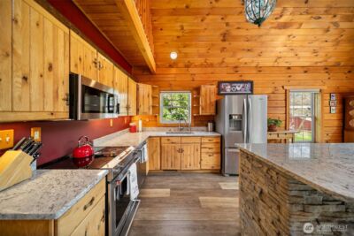 134 Thorburn Lane , Malaga, WA 98828 - Photo 8