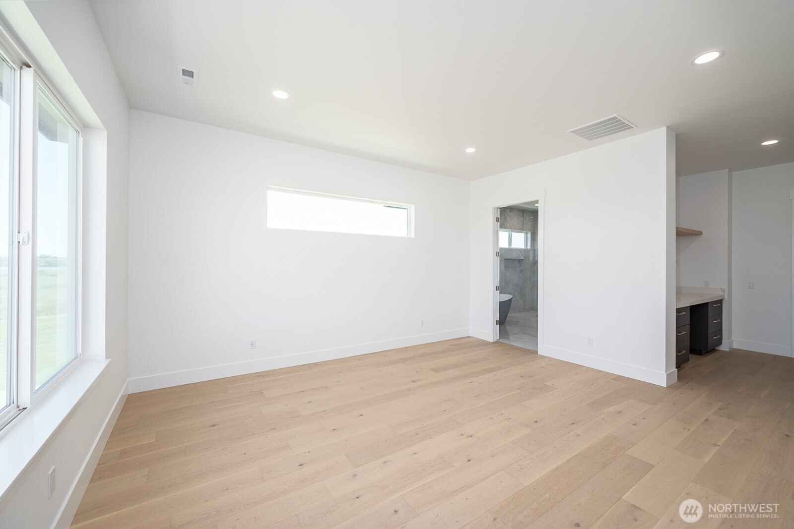 6773 Road E.2 NE, Moses Lake, WA 98837