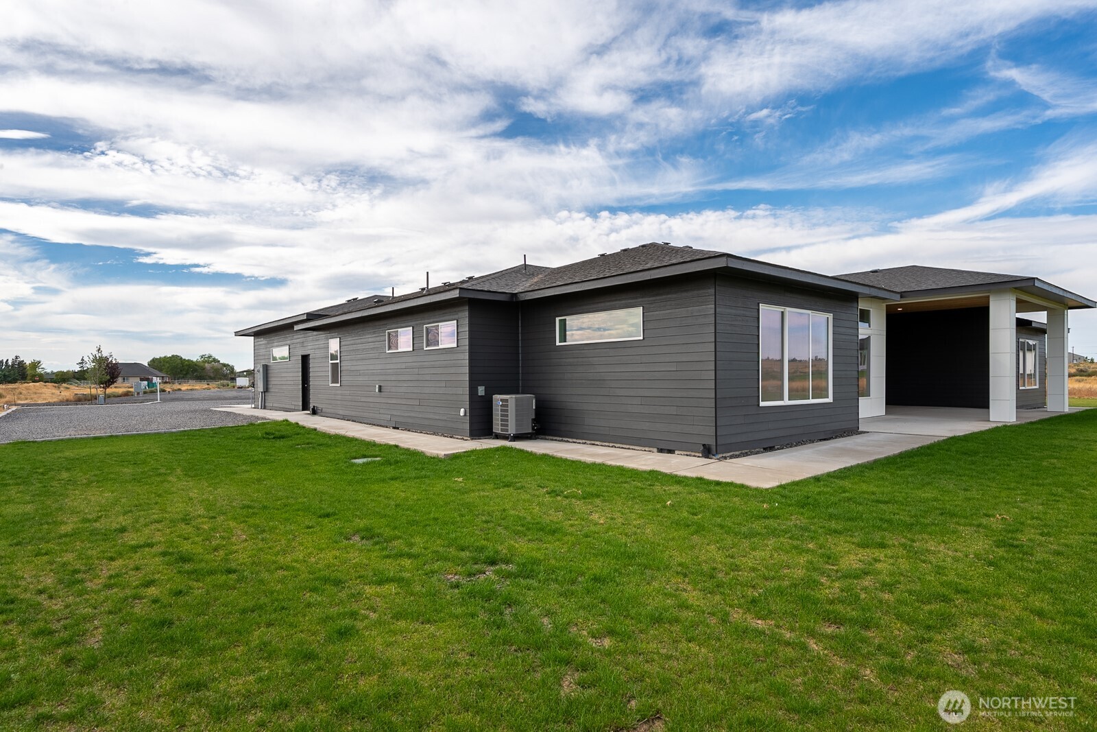 6773 Road E.2 NE, Moses Lake, WA 98837