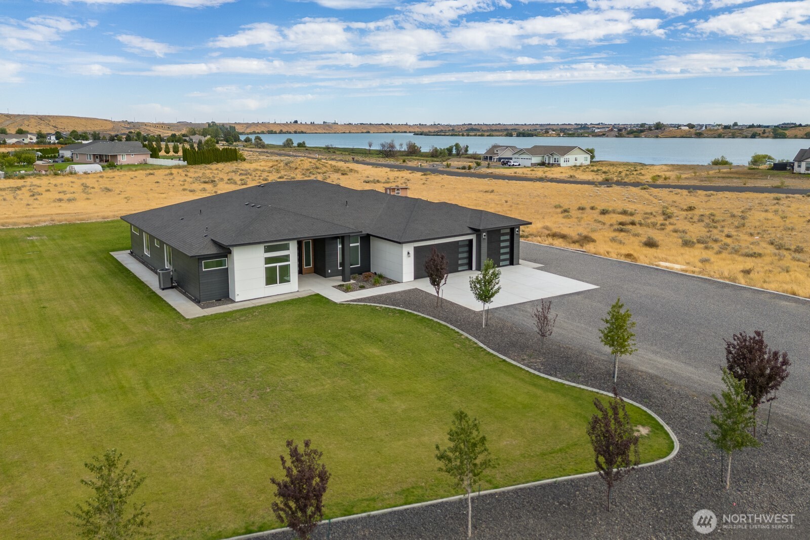 6773 Road E.2 NE, Moses Lake, WA 98837